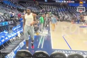 乐在其中？中国球迷曾调侃：你外号“弑君者”！斯图尔特大笑🤣